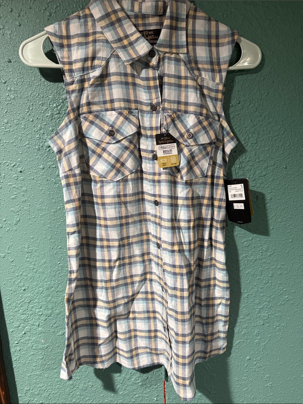 Women’s Sleeveless Plaid Muscle Tee - Light Blue & Cream